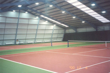 Крытый теннисный корт 